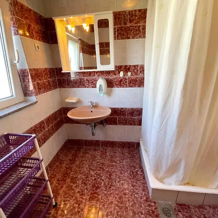 Nevenka Apartman *